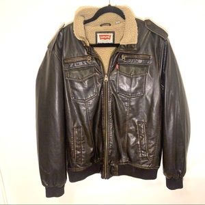 Levi’s brown leather jacket men’s size large